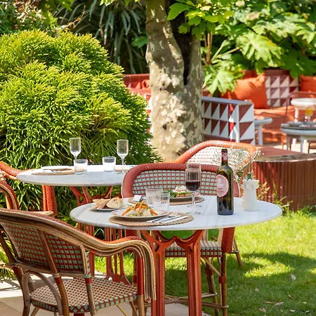 Ξενοδοχείο De Silhouette