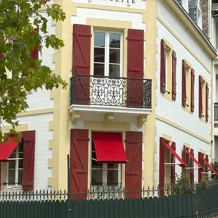 De Silhouette Ξενοδοχείο