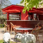 De Silhouette Hotel 4*