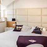 De Silhouette Hotel 4*