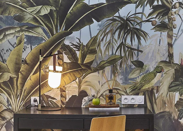 호텔 De Silhouette 4*